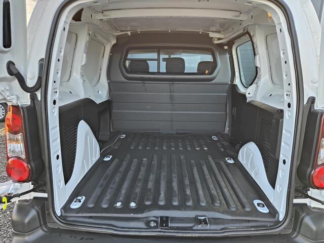 Citroen BERLINGO 1.6 BlueHDI 75 Club 1e Eigenaar,Airco,Elek Ramen,Cruise,Weinig KM,PDC Achter,N.A.P,Apk tot 27-08-2025