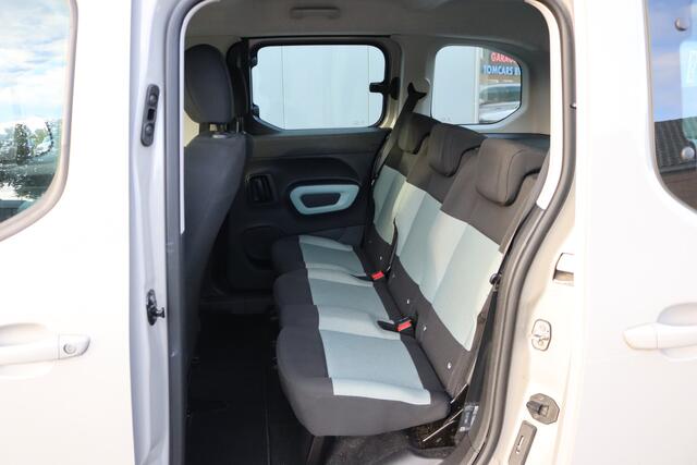 Citroen BERLINGO 1.2 PureT. 110PK Feel Cruise-Control/Parkeerhulp/Carplay-android/DAB+