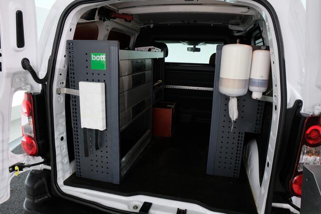 Citroen BERLINGO 1.6 BlueHDI 100 Club Economy S&S / AUTOMAAT / AIRCO / CRUISE / PDC /