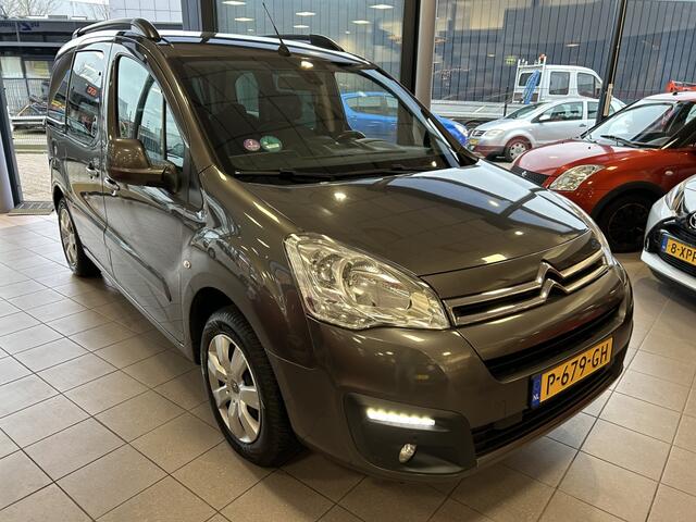 Citroen BERLINGO 1.2 PureTech XTR Achteruit rij camera BJ 2017 !!!