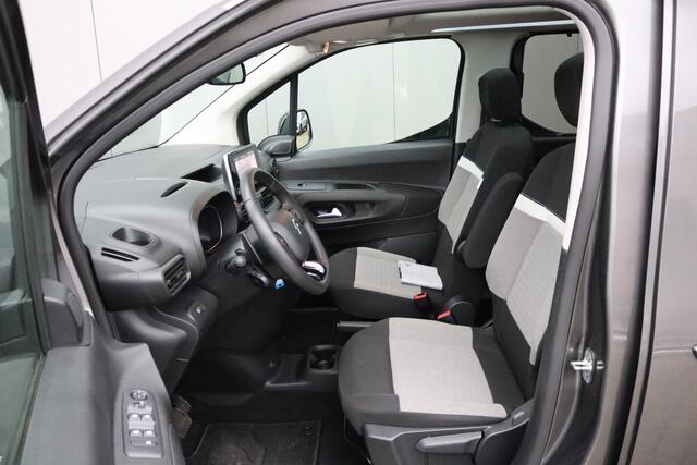 Citroen BERLINGO 1.2 PureT. 130PK Automaat Shine Panoramadak/Navigatie/Camera/Parkeerhulp