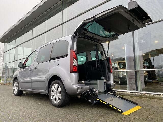 Citroen BERLINGO 3+1 Rolstoelauto 1.2 PureTech XTR (Zo goed als nieuwe rolstoelauto met zeer lage km.stand!)