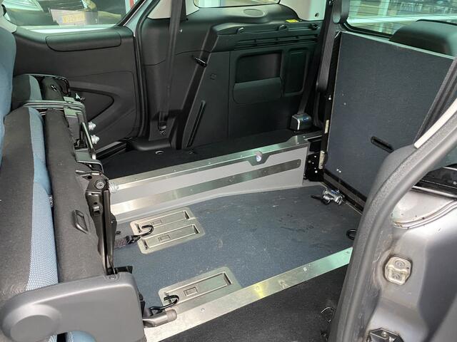 Citroen BERLINGO 3+1 Rolstoelauto 1.2 PureTech XTR (Zo goed als nieuwe rolstoelauto met zeer lage km.stand!)