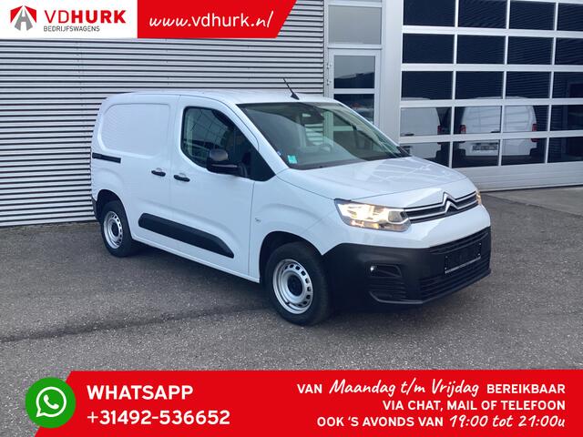 Citroen BERLINGO 1.2 PureTech 110 pk BENZINE BPM VRIJ! Carplay/ Navi/ Airco/ Cruise /PDC