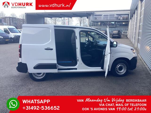 Citroen BERLINGO 1.2 PureTech 110 pk BENZINE BPM VRIJ! Carplay/ Navi/ Airco/ Cruise /PDC
