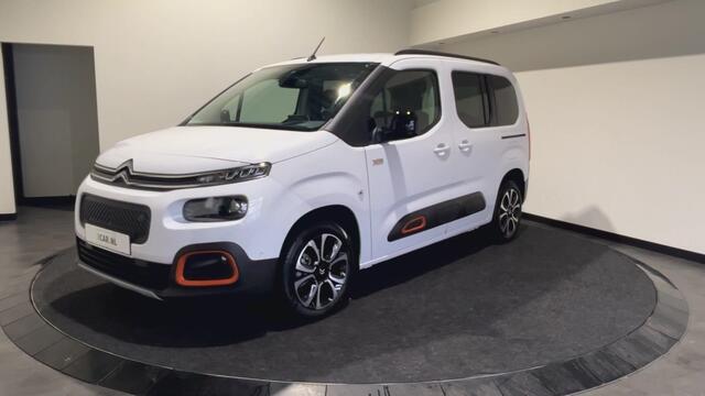 Citroen BERLINGO ë-Berlingo Shine 50 kWh | 7 PERSOONS! | 11 kw 3-fase lader | Park assist pakket | SoH (batterijcheck) 100 % score!