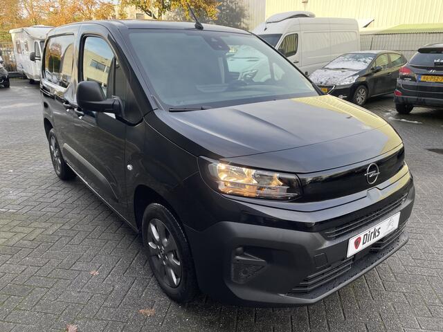 Citroen BERLINGO 110pk L1 (Camera- Navigatie via APP - Parkeersensoren - Lichtmetalen velgen - Airco - Cruise Controle)Meerdere op voorraad