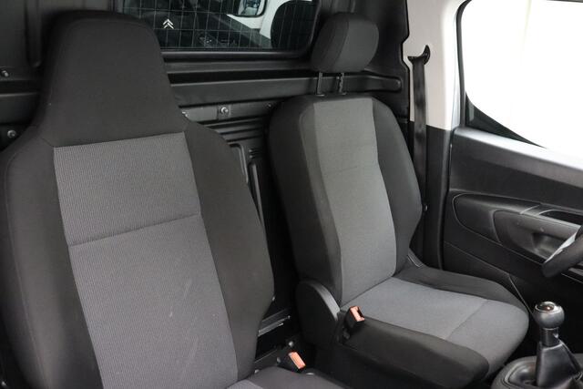 Citroen BERLINGO 1.5 BlueHDI Control | Airco | Cruise control | Lichtsensor | Elektrische ramen | Metallic lak | Passagiersstoel