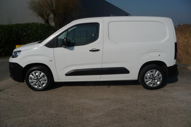 Citroen BERLINGO 1.5 BlueHDI Club AUTM. 130 pk 3 zits