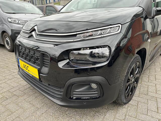 Citroen BERLINGO XL 1.2 PureTech Shine - L2 LANG - Navigatie - Slechts 29.000 km !! - 1e Eigenaar - 7 Persoons