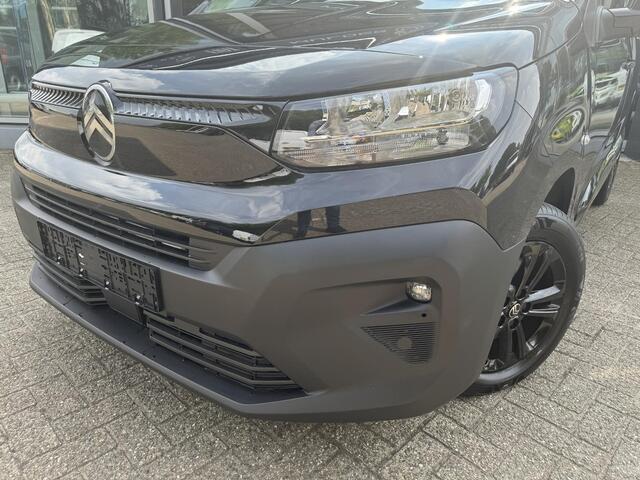 Citroen BERLINGO GB L1 1.5 BlueHDi 130pk EAT8 AUTOMAAT | Houten afwerking laadruimte | Multimedia | Carplay | Achteruitrijcamera | Parkeersensoren achter | Keyless Entry | Climate control | Exterieur pakket | 16 inch zwarte velgen | Reservewiel | Trekhaak voorbereiding