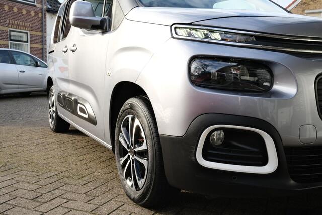 Citroen BERLINGO PT 110 Shine Modutop Panoramadak | Camera | HUD | Navi | PDC v+a