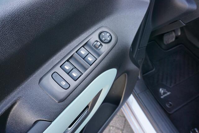 Citroen BERLINGO 1.2 PureTech Shine Camera | ECC | Apple carplay * All in prijs *