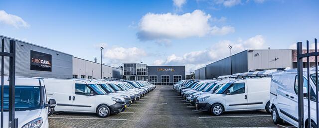 Citroen BERLINGO 1.5 BlueHDi 130PK L2 3-zits Automaat Airco Bluetooth PDC achter Trekhaak