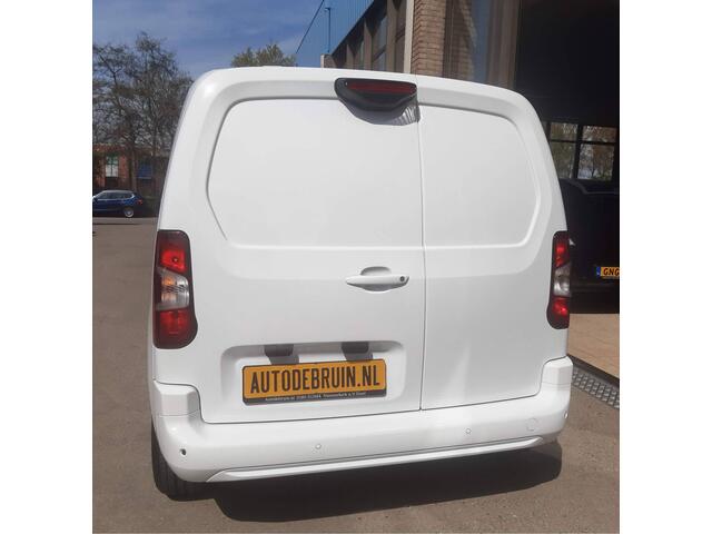 Citroen BERLINGO e-Berlingo /Opel Combo-e Enjoy Edition 50 kWh WLTP 275Km Airco Cruise control Camera