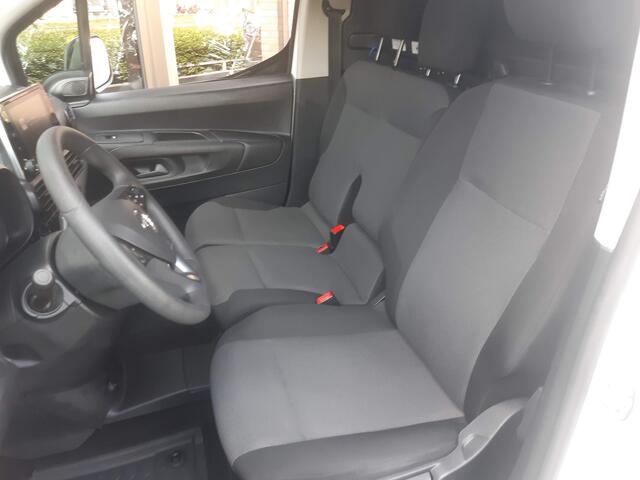 Citroen BERLINGO e-Berlingo /Opel Combo-e Enjoy Edition 50 kWh WLTP 275Km Airco Cruise control Camera