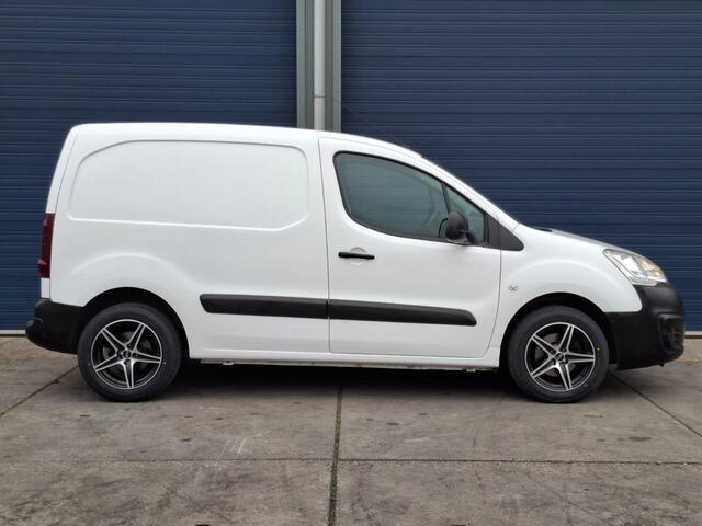 Citroen BERLINGO 1.6 BlueHDI 75 Comfort AIRCO / KASTEN INRICHTING / TREKHAAK / EURO 6