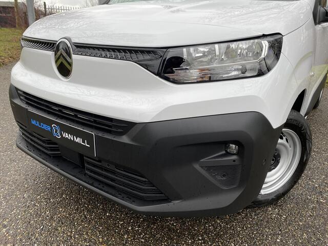Citroen BERLINGO L1 1.5 BlueHDI 100pk | GEEN BPM | 3-zits | Houten afwerking laadruimte | NAVI | Multimedia | Apple Carplay | Android Auto | DAB+ | Achteruitrijcamera | Dode hoek detectie | Parkeersensoren voor- en achter | Licht- en regensensor | Bestuurdersstoel comfor