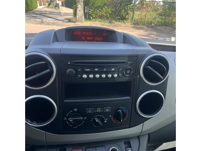 Citroen BERLINGO 1.6 VTi Feel Mooie Belingo met weinig KM