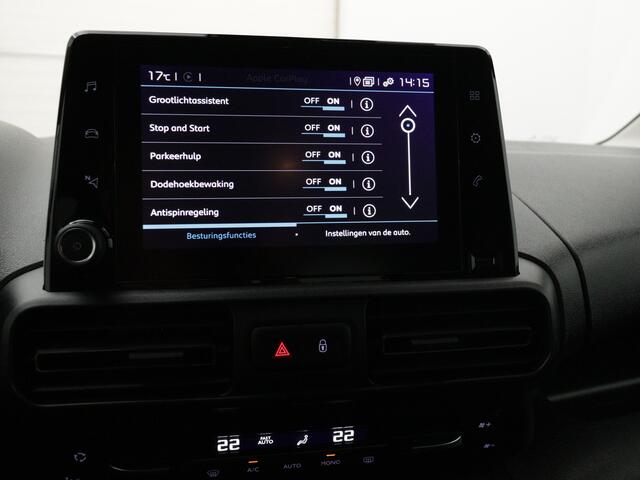 Citroen BERLINGO 1.2 PureTech Shine Direct leverbaar! Rolstoelauto, uitgevoerd met bodemverlaging