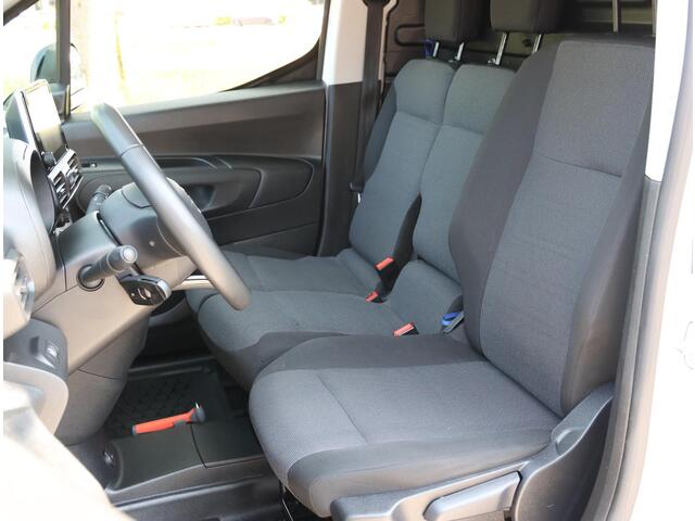 Citroen BERLINGO ë-Berlingo 136PK L2 50 kWh | Camera | Betimmering | AppleCarPlay/AndroidAuto | Armsteun | Cruise Control | 2 Zitplaatsen Rechtsvoor | Navigatie | Parkeersensoren |