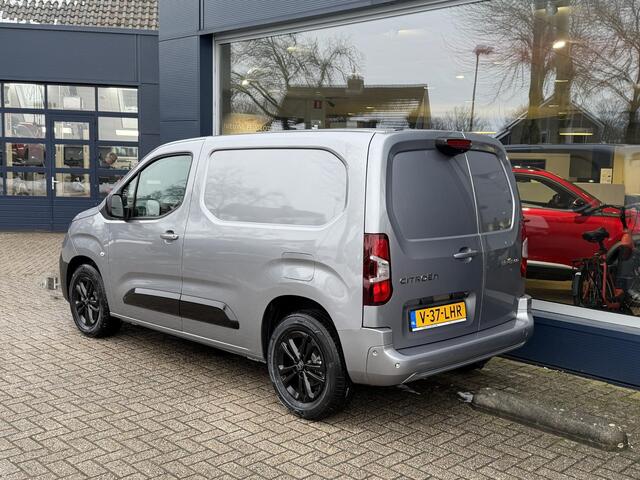 Citroen BERLINGO ë-Berlingo 136 L1 50 kWh | Automaat | 100% Elektrisch | 3 zits | Pack Look | Navigatie | Achteruitrijcamera | Lichtmetalen Velgen | Parkeersensoren | Dodehoekdetectie | DAB | Vloer + zijwand bekleding.