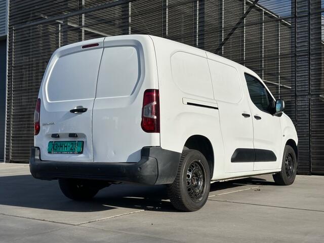 Citroen BERLINGO 1.2 PureTech Club XL AUTOMAAT !! GEEN MILIEUZONES !!