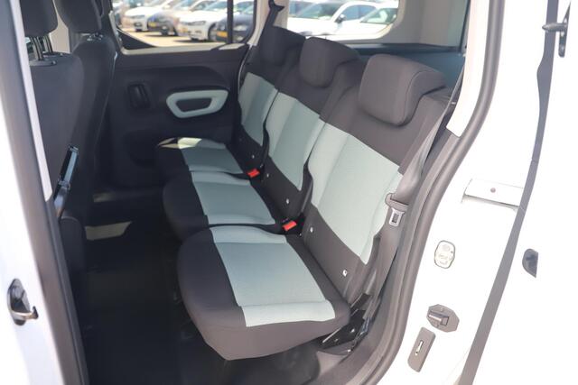 Citroen BERLINGO ë-Berlingo XL Feel 50 kWh Rolstoel Auto Oprijplaten Inrichting Carplay Android Navigatie Airco Cruise Bluetooth Parkeersensor