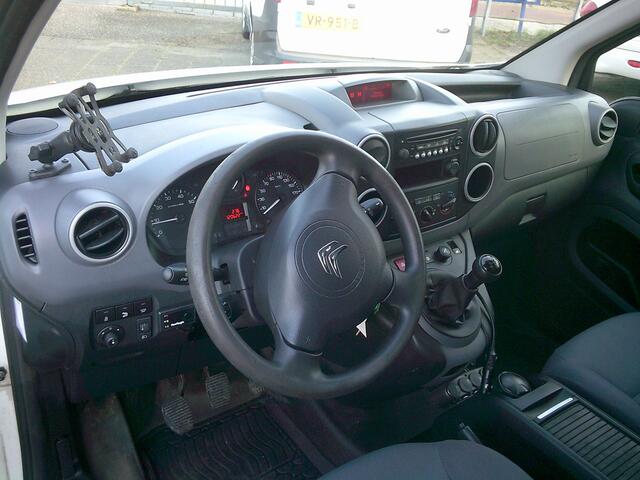 Citroen BERLINGO 1.6 BlueHDI 100 Club S&S VOORZIEN VAN AIRCO+CRUISE !! BTW VRIJ !!!