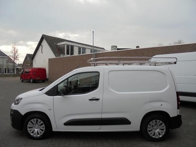 Citroen BERLINGO 1.5 HDI Control||Imperiaal||Trekhaak||Euro6||Cruise||Airco||