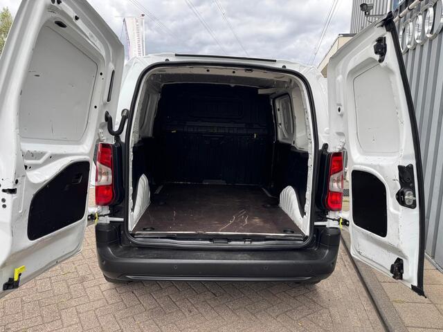 Citroen BERLINGO 1.2 PureTech Club 3 zits