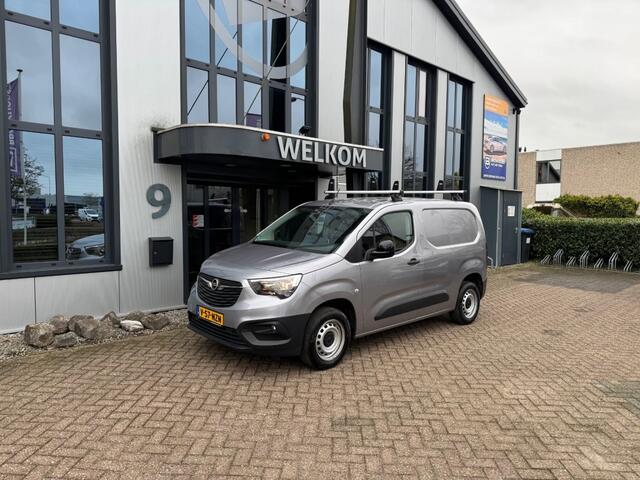 Citroen BERLINGO 1.5D 102PK 3-pers, Navi, Airco, Cruisecntrl, Schuifdeur, PDC,