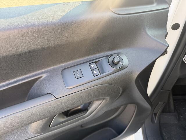 Citroen BERLINGO 1.5 BlueHDI Control 3P/Navi/Airco/CV/PDC