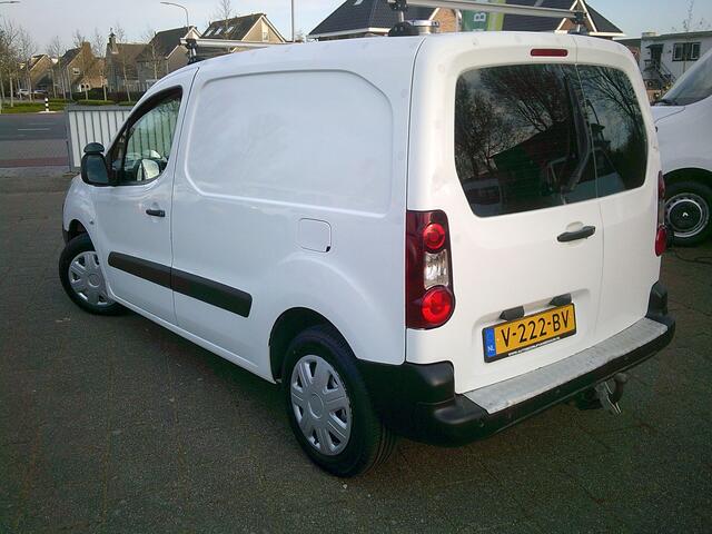 Citroen BERLINGO 1.6 BlueHDI 100 Club S&S VOORZIEN VAN AIRCO+CRUISE!! BTW VRIJ !!