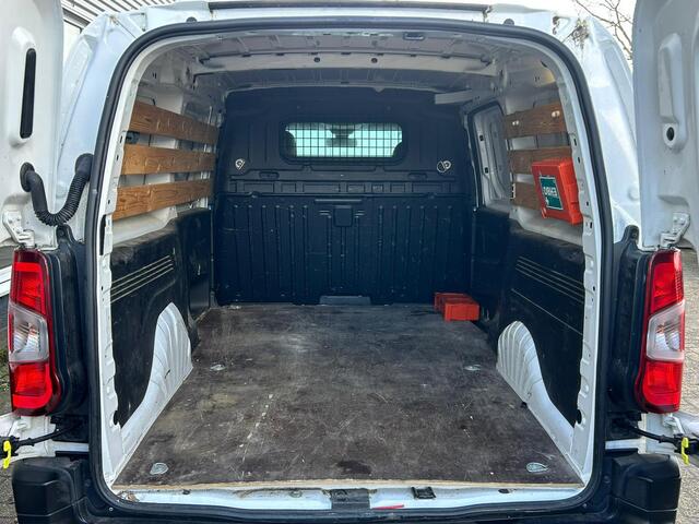 Citroen BERLINGO 1.5 BlueHDI Club XL | Apple Carplay | Navi | Cruise | Airco