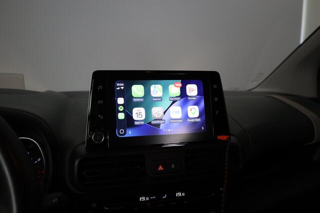 Citroen BERLINGO PT 110 Shine XTR | Trekhaak | Camera | Panorama dak | Head-up