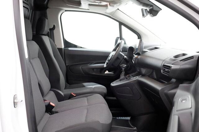 Citroen BERLINGO 1.2 PureTech 110pk Benzine Airco/Navi/Camera/3 Persoons 07-2024