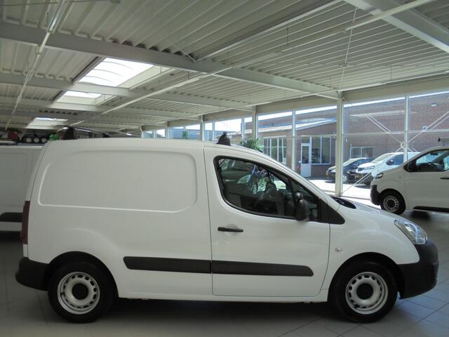 Citroen BERLINGO 1.6 HDI 75 Comf||Euro6||Trekhaak||Airco||Cruise||