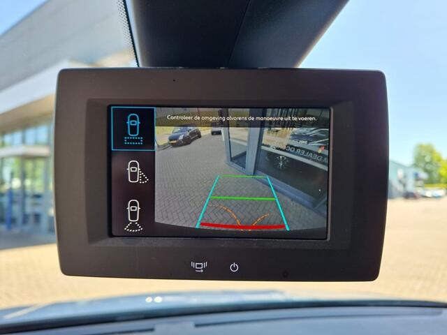 Citroen BERLINGO 1.2 PURETECH 130PK AUTOMAAT NAVI PDC-CAMERA AIRCO