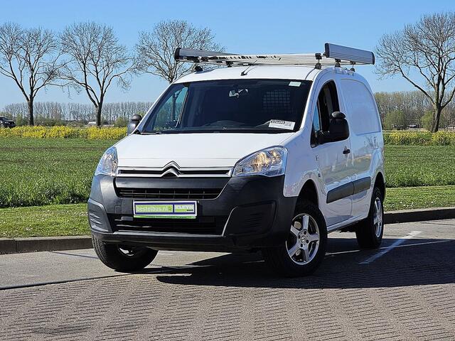 Citroen BERLINGO 1.6 BlueHDI 100 Club S&S 4X4, airco, cruise control, imperiaal, zijdeur, trekhaak,