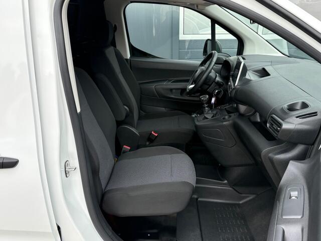 Citroen BERLINGO CLUB XL 1.5 BlueHDI 99PK L2 / Cruise / Airco / Carplay / Navi / DAB / Lang / Multifunctioneel stuurwiel / Stoel in hoogte verstb