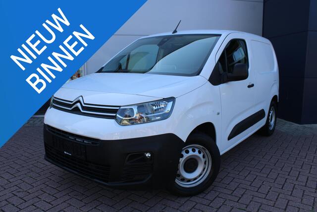 Citroen BERLINGO 1.2 Puretech 130pk Club Automaat 3-zits Airco Navi Rondom sensoren Carplay Euro6 BPM-vrij