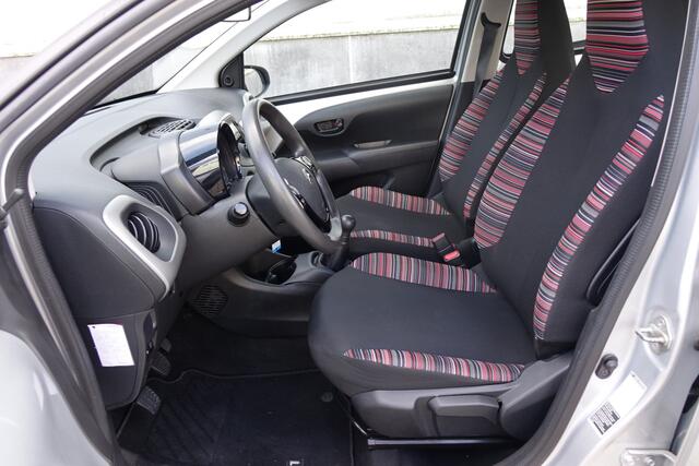 Citroen C1 1.0 e-VTi Feel, ZILVER METALLIC, AIRCO, 5 DEURS, KEURIGE AUTO