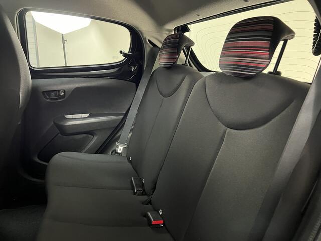 Citroen C1 1.0 VTi Shine Apple Car Play / Stoelverw. / Climate / Camera