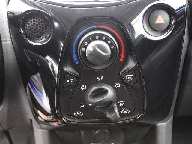 Citroen C1 73pk VTi Airscape Shine Airco | Camera | Carplay | Stoffen vouwdak