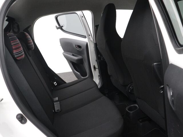 Citroen C1 1.0 VTi Feel | Rijklaar | Extra getint glas | Airco |