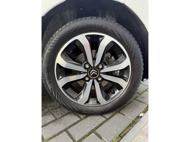 Citroen C1 1.0 VTi Shine
