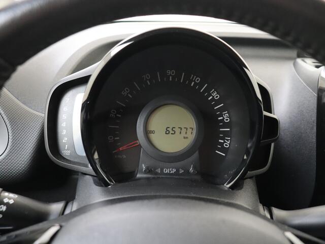 Citroen C1 1.0 VTi Feel | Pack Techno | Getinte ramen | Camera |