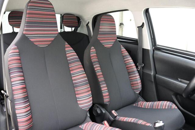 Citroen C1 1.0 e-VTi Selection 69 Pk | Airco | LED Dagrij Verlichting | Electrische Ramen Voor | Zuinige Motor | Multifunctioneel Stuurwiel