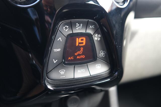 Citroen C1 VTi 72 Airscape Shine Open dak | Apple Carplay Android Auto | Climate Control